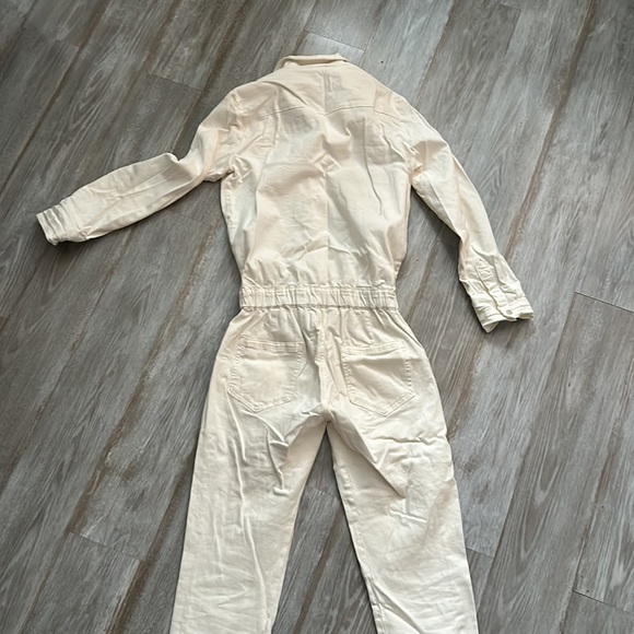 Cream jumpsuit - Picture 4 of 6